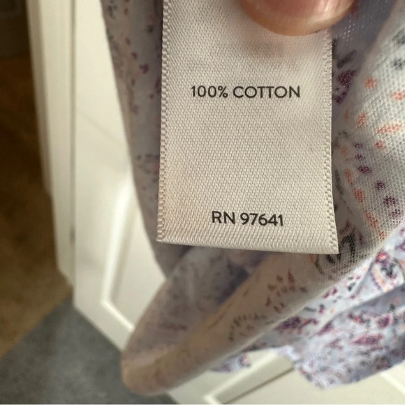 J. Jill v-neck top, 3/4 length sleeves, 100% cotton. Size L. - Picture 6 of 8